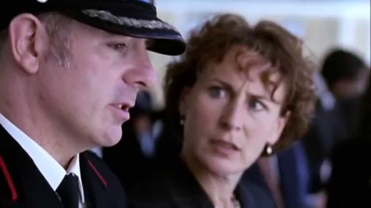 Pozadina za film Dirty War