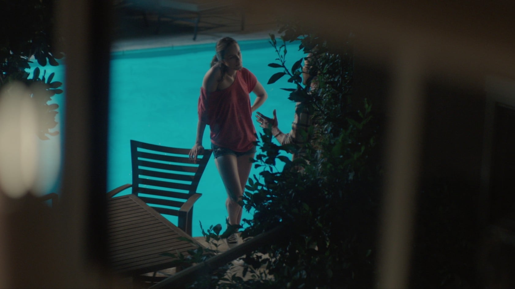 Pozadina za film The Neighbor