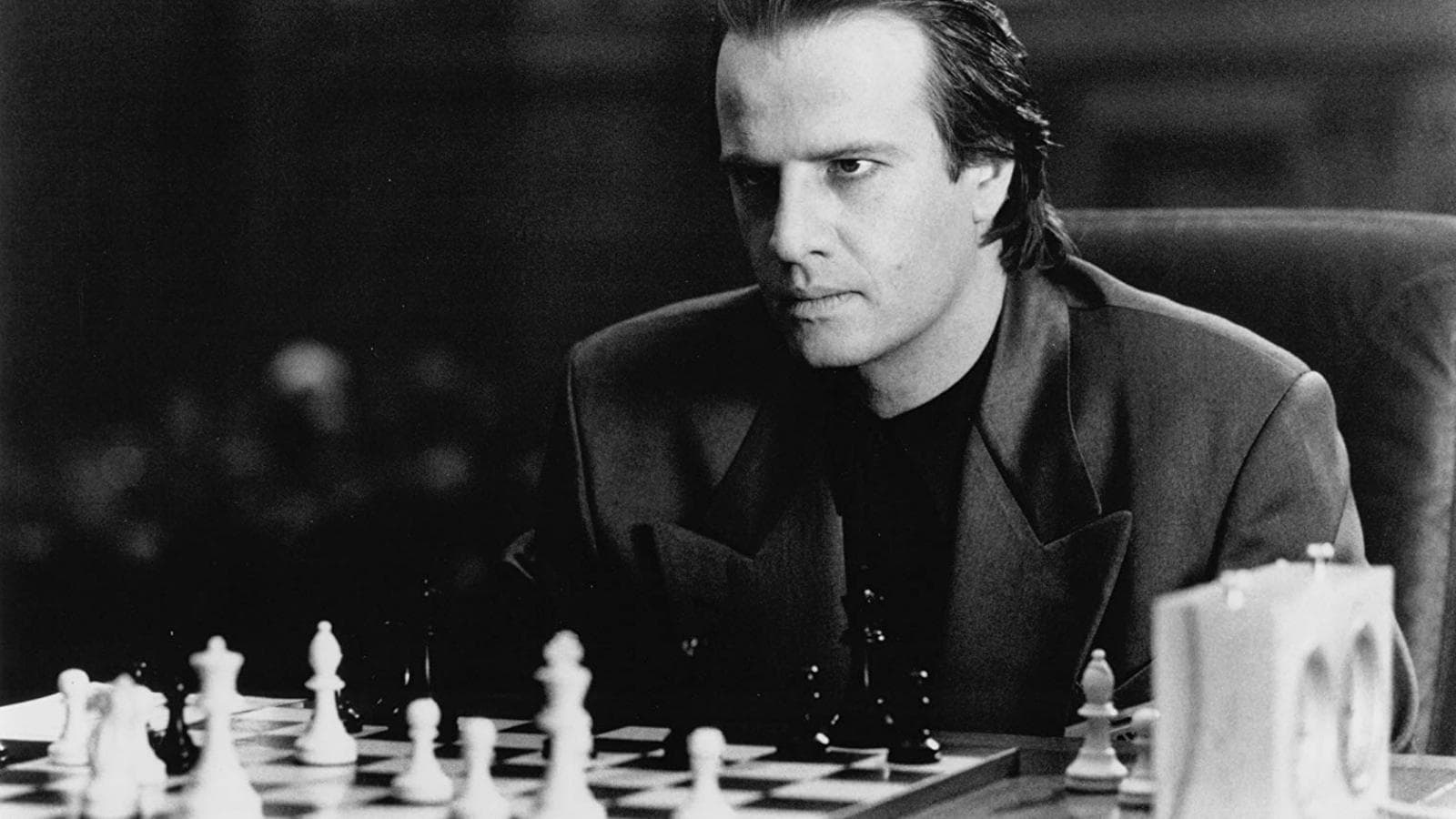 Pozadina za film Knight Moves