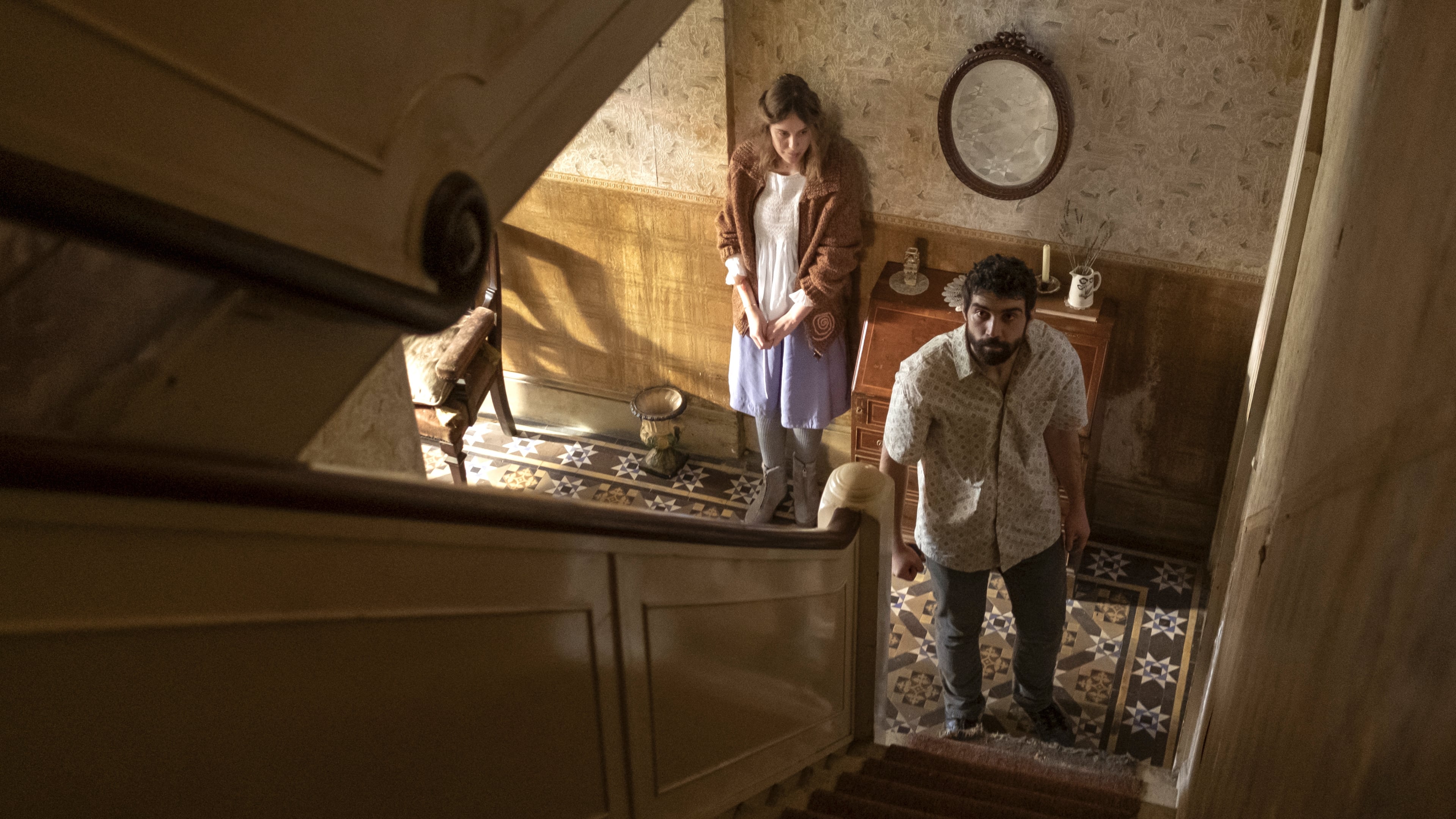 Pozadina za film Amulet