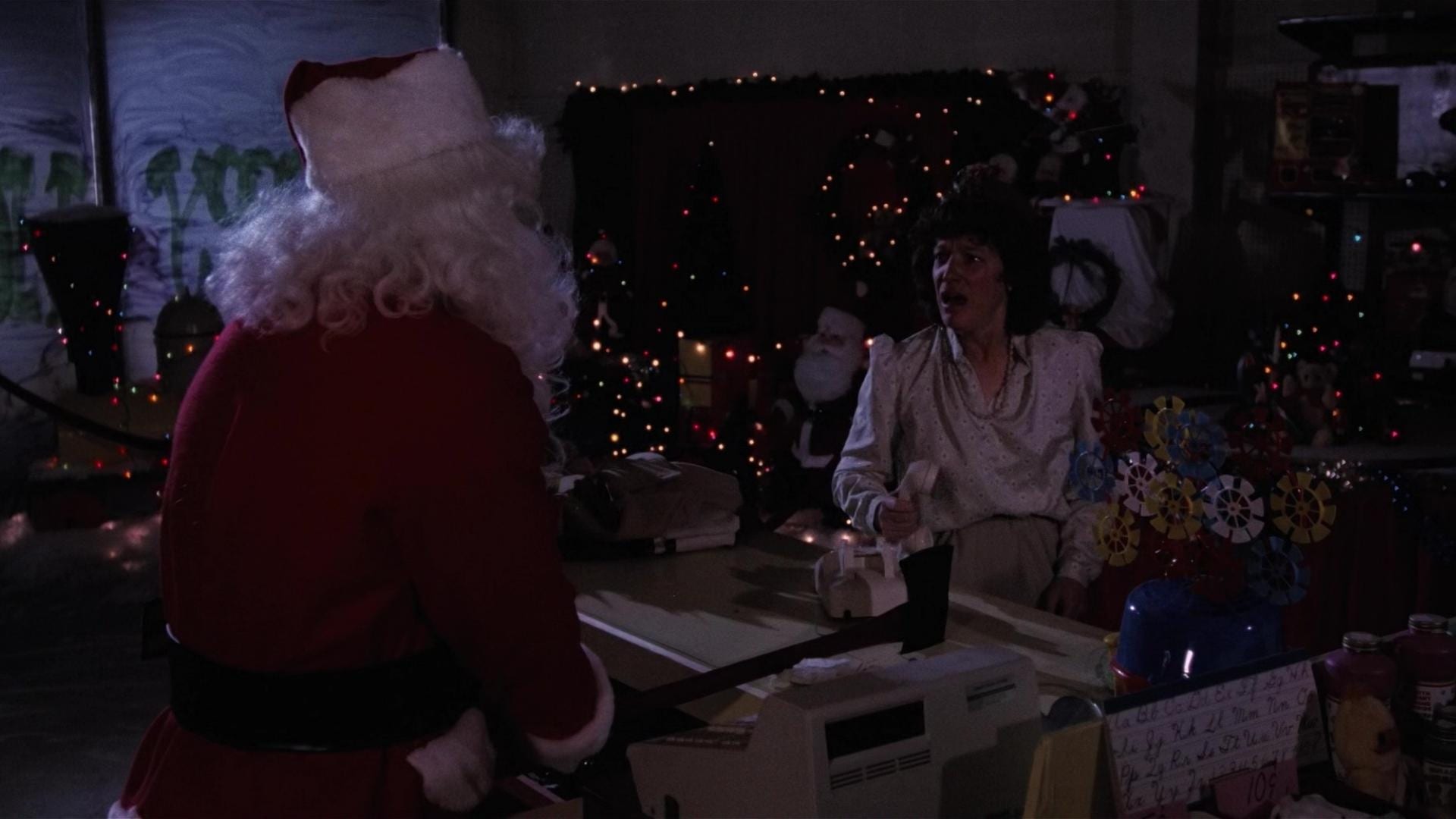 Pozadina za film Silent Night, Deadly Night Part 2