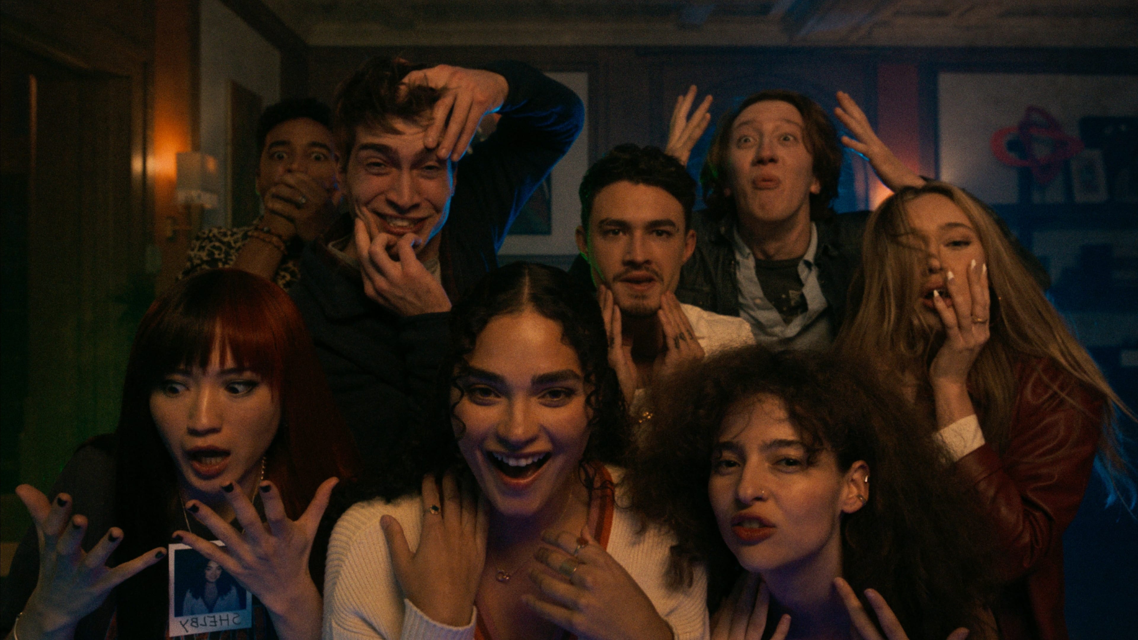 Pozadina za film It's What's Inside